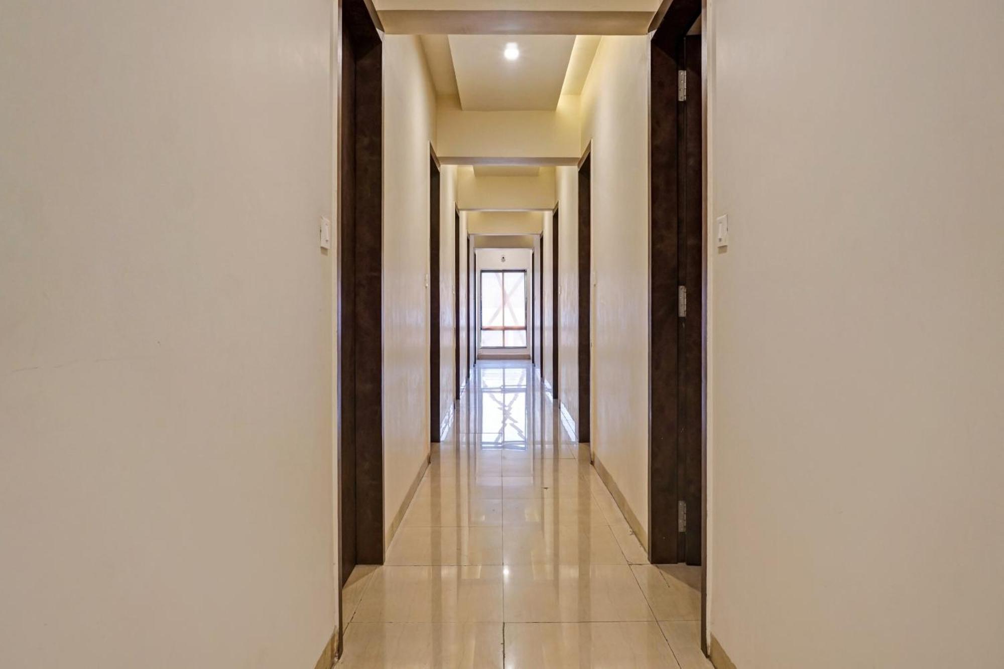 Collection O Royce Studios Near Pune Airport Dış mekan fotoğraf